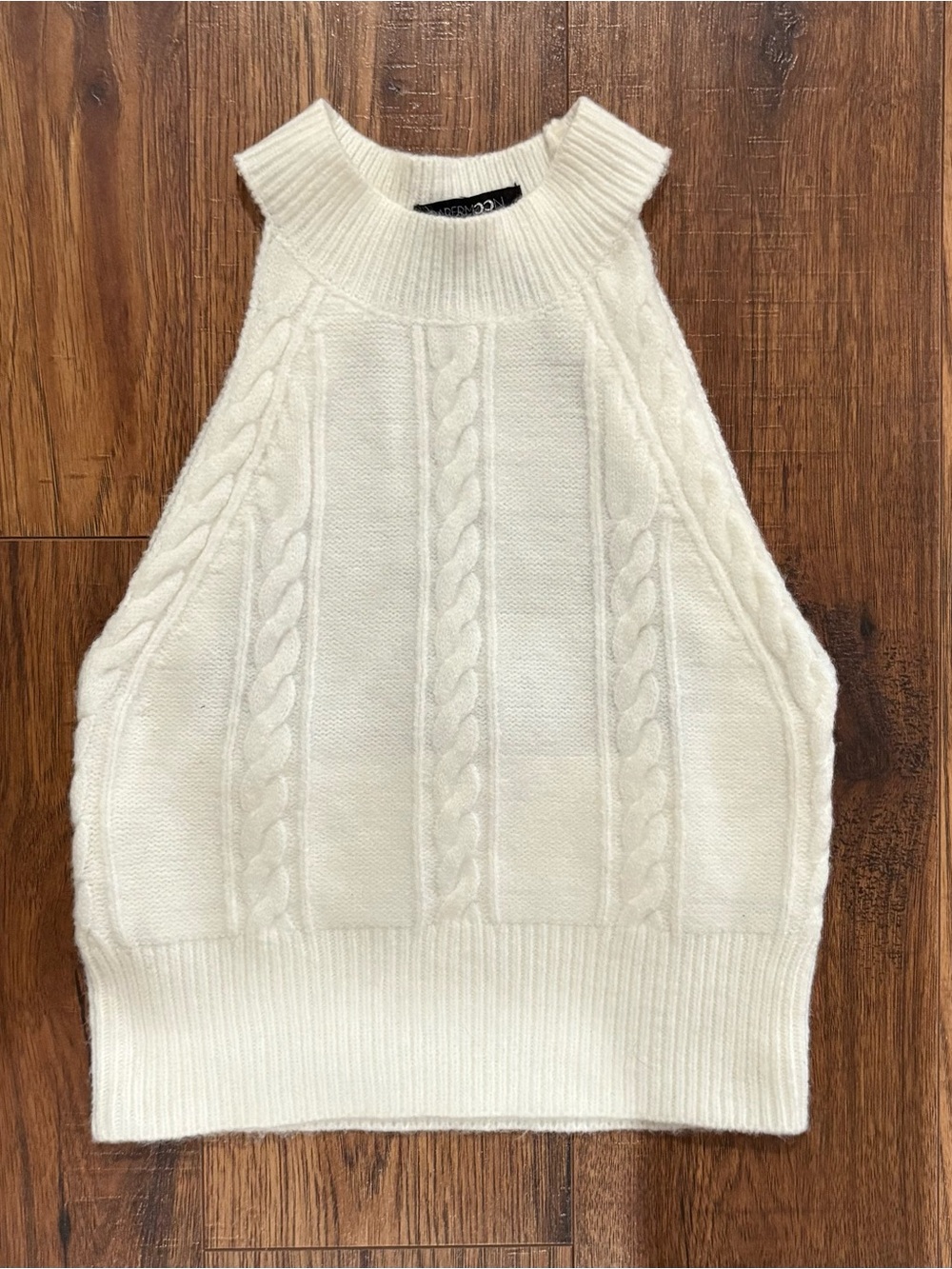 Papermoon White Cable Knit Sleeveless Turtleneck Tank Size L